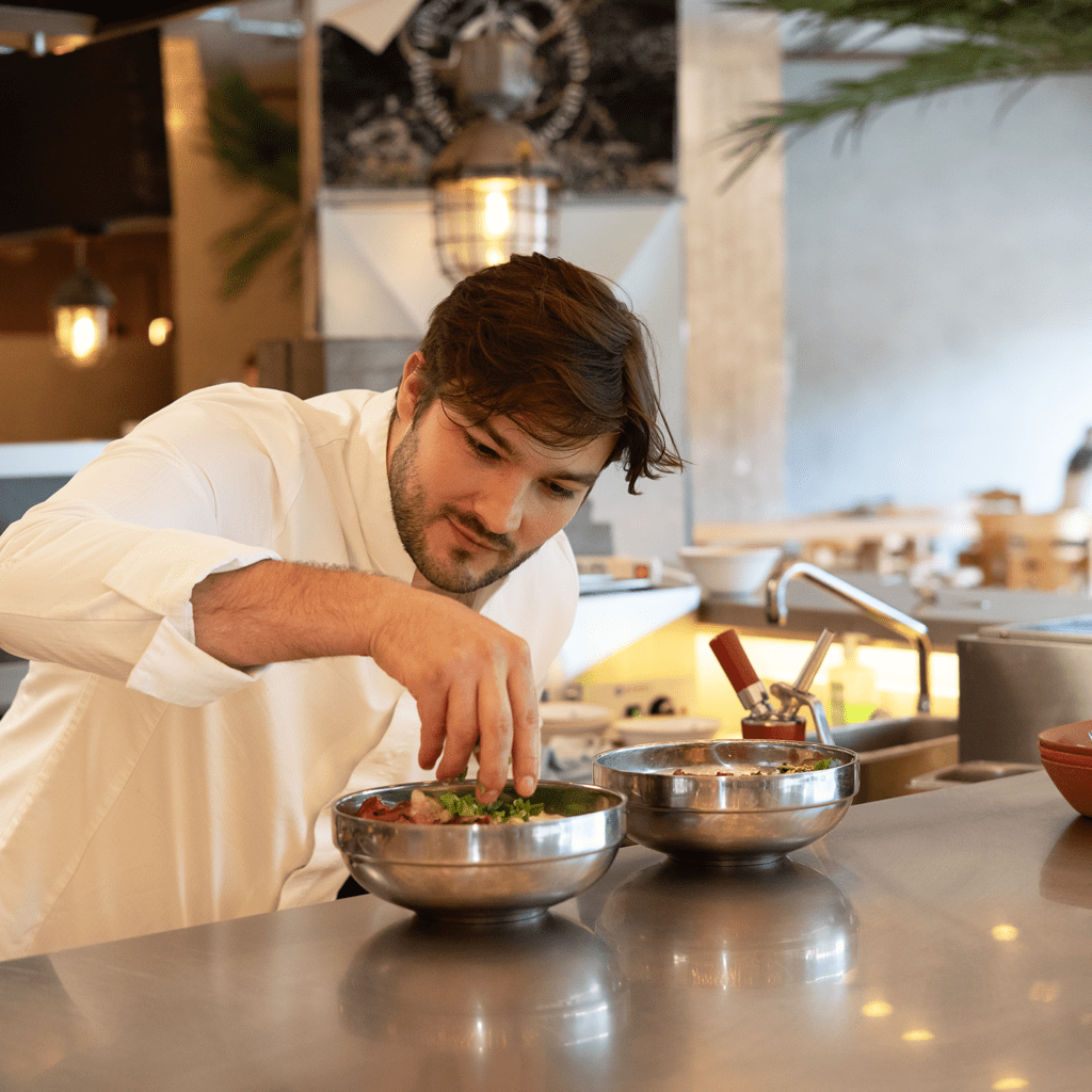 Lova Cesar Lewandoski Cooking Service Brussels